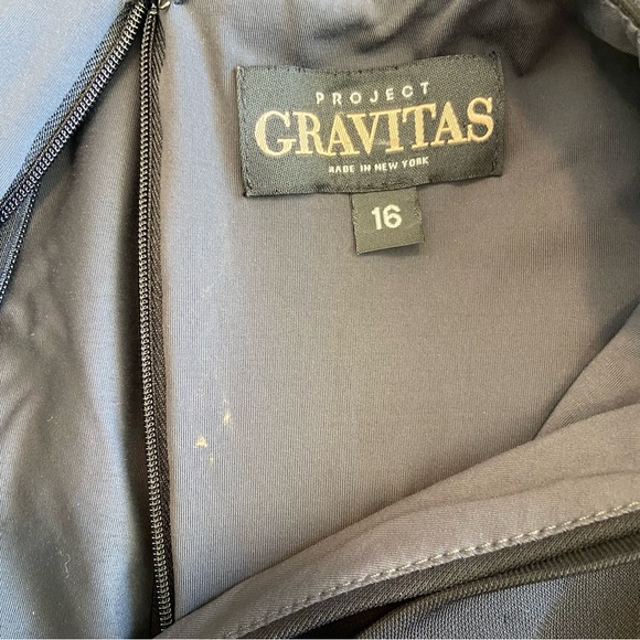 PROJECT GRAVITAS LUCILLE BLACK RUCHED VNECK PLUS FITTED SHAPEWEAR LUXE DRESS - Picture 10 of 16